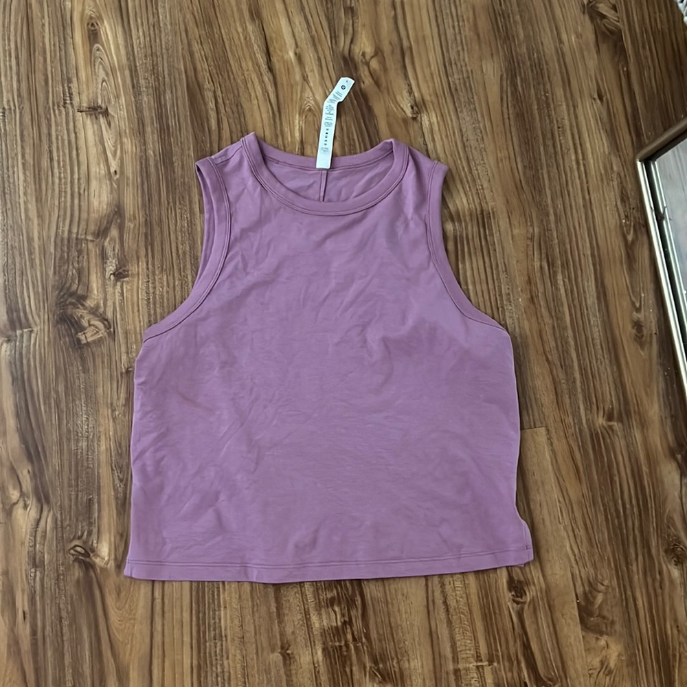 lululemon tank
